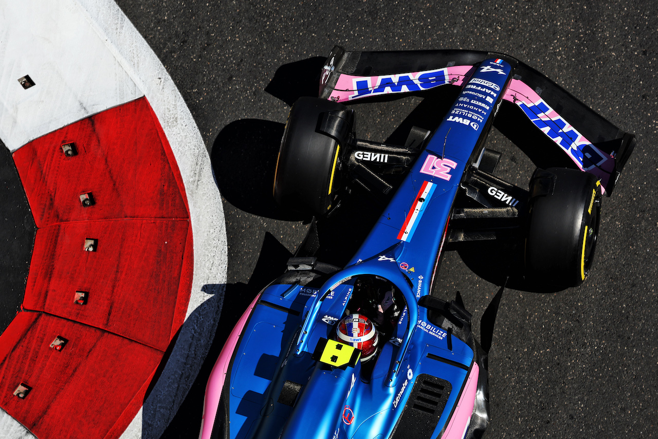 GP AZERBAIJAN, Esteban Ocon (FRA) Alpine F1 Team A522.
10.06.2022. Formula 1 World Championship, Rd 8, Azerbaijan Grand Prix, Baku Street Circuit, Azerbaijan, Practice Day.
- www.xpbimages.com, EMail: requests@xpbimages.com © Copyright: Bearne / XPB Images