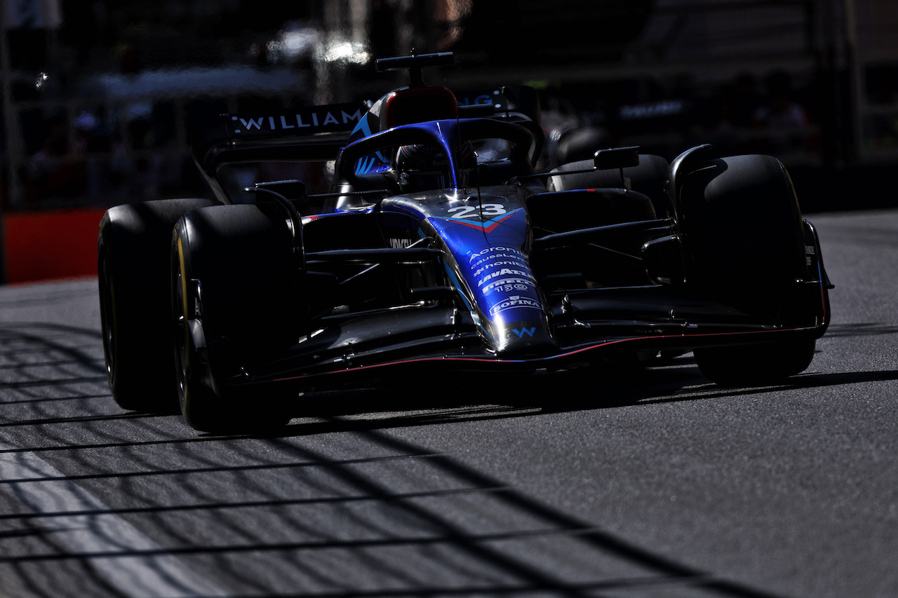 GP AZERBAIJAN, Alexander Albon (THA) Williams Racing FW44.
10.06.2022. Formula 1 World Championship, Rd 8, Azerbaijan Grand Prix, Baku Street Circuit, Azerbaijan, Practice Day.
- www.xpbimages.com, EMail: requests@xpbimages.com © Copyright: Bearne / XPB Images