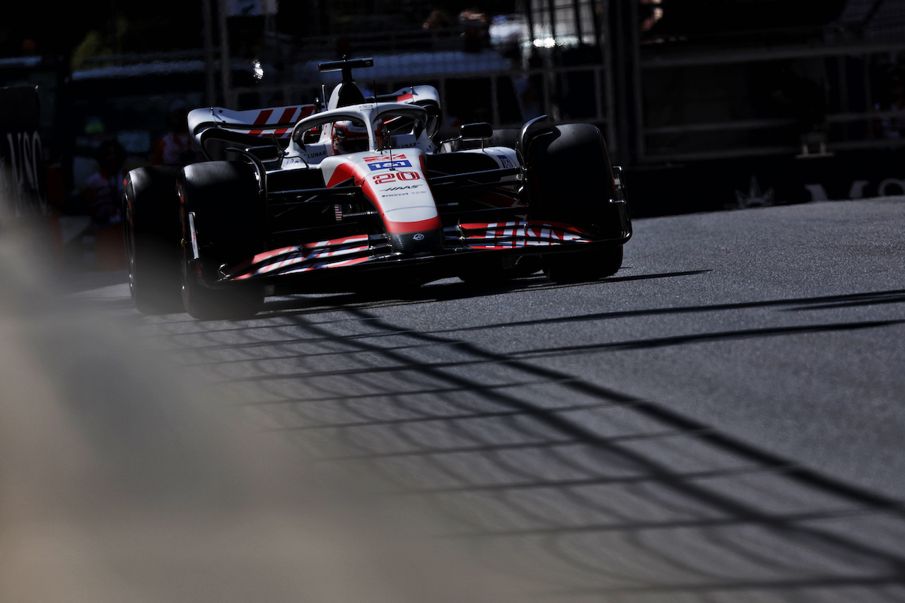 GP AZERBAIJAN, Kevin Magnussen (DEN) Haas VF-22.
10.06.2022. Formula 1 World Championship, Rd 8, Azerbaijan Grand Prix, Baku Street Circuit, Azerbaijan, Practice Day.
- www.xpbimages.com, EMail: requests@xpbimages.com © Copyright: Bearne / XPB Images