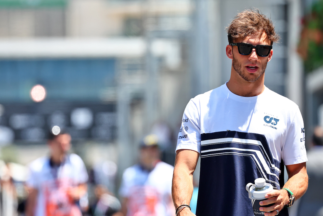 GP AZERBAIJAN, Pierre Gasly (FRA) AlphaTauri.
10.06.2022. Formula 1 World Championship, Rd 8, Azerbaijan Grand Prix, Baku Street Circuit, Azerbaijan, Practice Day.
- www.xpbimages.com, EMail: requests@xpbimages.com © Copyright: Batchelor / XPB Images