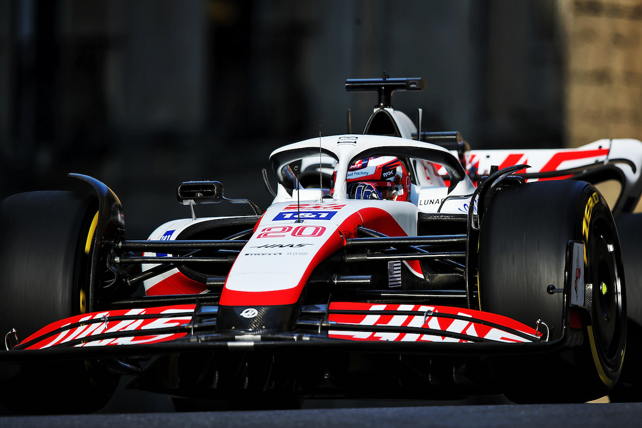 GP AZERBAIJAN, Kevin Magnussen (DEN) Haas VF-22.
10.06.2022. Formula 1 World Championship, Rd 8, Azerbaijan Grand Prix, Baku Street Circuit, Azerbaijan, Practice Day.
 - www.xpbimages.com, EMail: requests@xpbimages.com © Copyright: Coates / XPB Images
