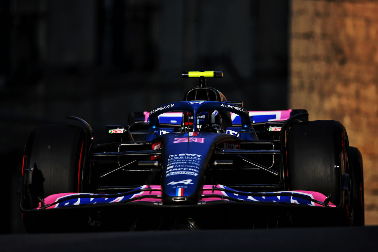 GP AZERBAIJAN, Esteban Ocon (FRA) Alpine F1 Team A522.
10.06.2022. Formula 1 World Championship, Rd 8, Azerbaijan Grand Prix, Baku Street Circuit, Azerbaijan, Practice Day.
 - www.xpbimages.com, EMail: requests@xpbimages.com © Copyright: Coates / XPB Images