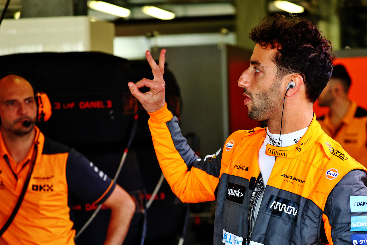 GP AZERBAIJAN, Daniel Ricciardo (AUS) McLaren.
10.06.2022. Formula 1 World Championship, Rd 8, Azerbaijan Grand Prix, Baku Street Circuit, Azerbaijan, Practice Day.
- www.xpbimages.com, EMail: requests@xpbimages.com © Copyright: Batchelor / XPB Images