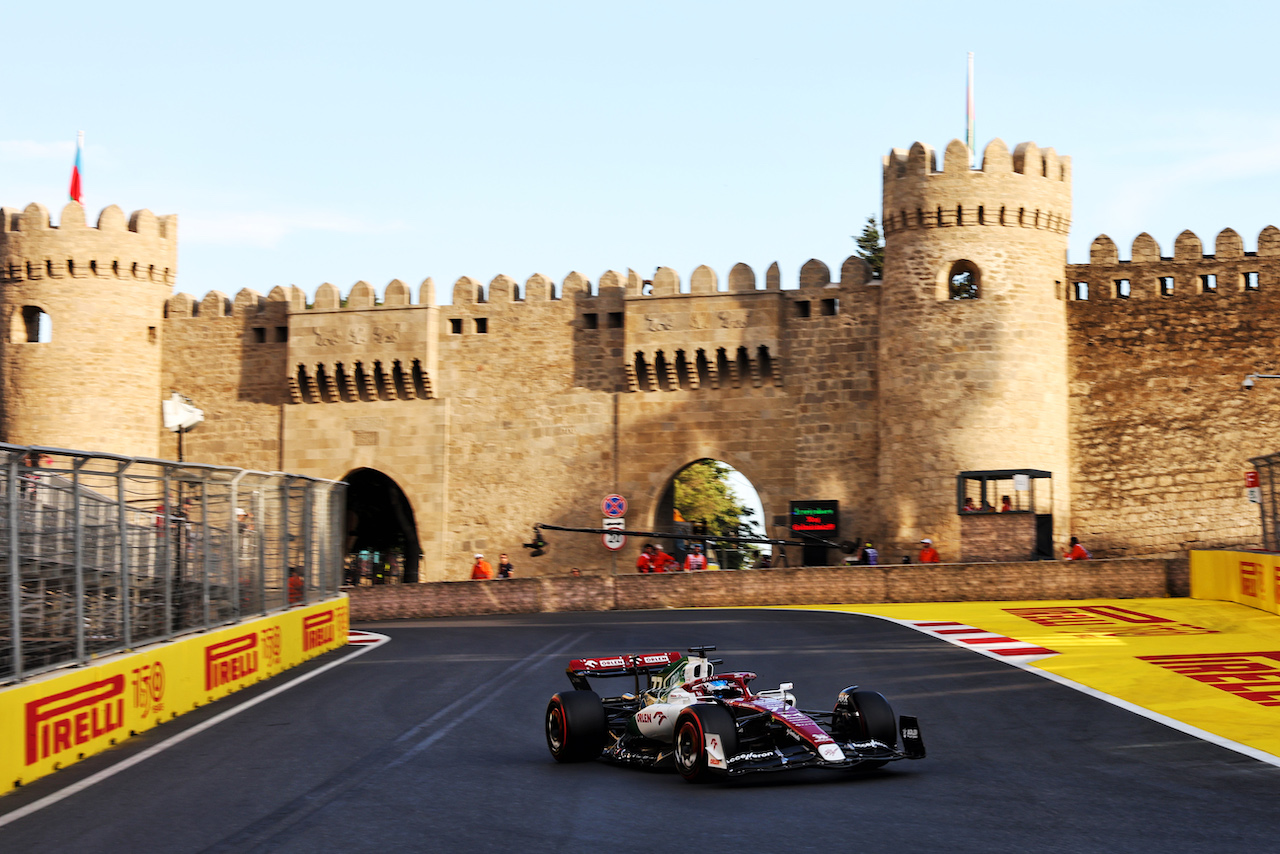 GP AZERBAIJAN, Valtteri Bottas (FIN) Alfa Romeo F1 Team C42.
10.06.2022. Formula 1 World Championship, Rd 8, Azerbaijan Grand Prix, Baku Street Circuit, Azerbaijan, Practice Day.
- www.xpbimages.com, EMail: requests@xpbimages.com © Copyright: Bearne / XPB Images