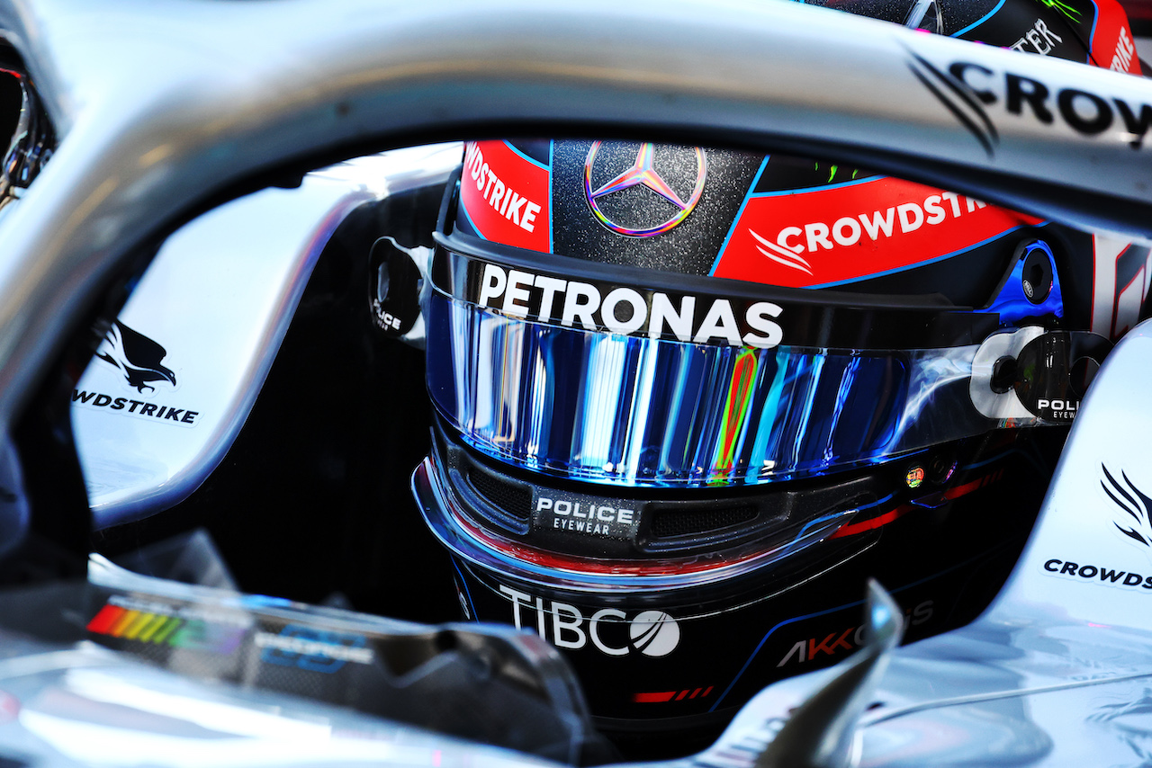 GP AZERBAIJAN, George Russell (GBR) Mercedes AMG F1 W13.
10.06.2022. Formula 1 World Championship, Rd 8, Azerbaijan Grand Prix, Baku Street Circuit, Azerbaijan, Practice Day.
- www.xpbimages.com, EMail: requests@xpbimages.com © Copyright: Batchelor / XPB Images