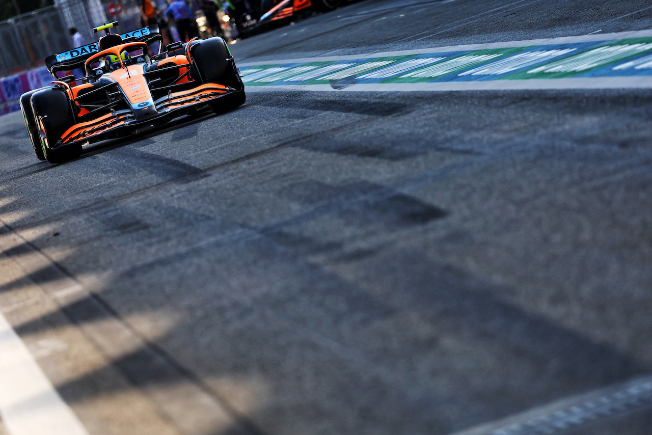 GP AZERBAIJAN, Lando Norris (GBR) McLaren MCL36.
10.06.2022. Formula 1 World Championship, Rd 8, Azerbaijan Grand Prix, Baku Street Circuit, Azerbaijan, Practice Day.
- www.xpbimages.com, EMail: requests@xpbimages.com © Copyright: Batchelor / XPB Images