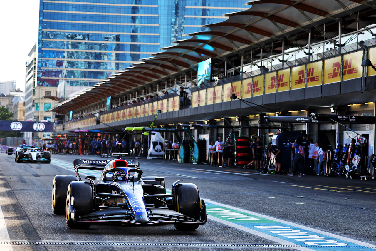 GP AZERBAIJAN, Alexander Albon (THA) Williams Racing FW44.
10.06.2022. Formula 1 World Championship, Rd 8, Azerbaijan Grand Prix, Baku Street Circuit, Azerbaijan, Practice Day.
- www.xpbimages.com, EMail: requests@xpbimages.com © Copyright: Batchelor / XPB Images