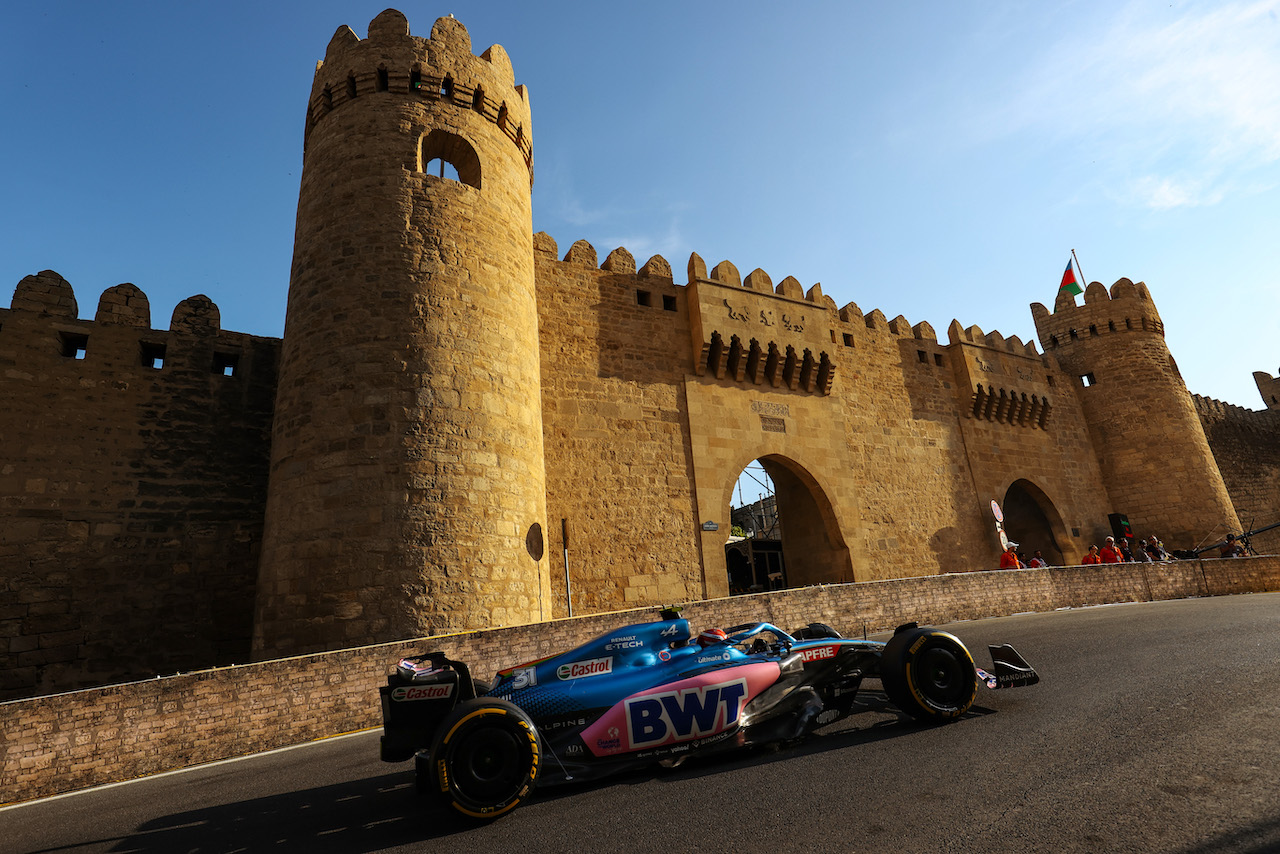 GP AZERBAIJAN, Esteban Ocon (FRA), Alpine F1 Team 
10.06.2022. Formula 1 World Championship, Rd 8, Azerbaijan Grand Prix, Baku Street Circuit, Azerbaijan, Practice Day.
- www.xpbimages.com, EMail: requests@xpbimages.com ¬© Copyright: Charniaux / XPB Images