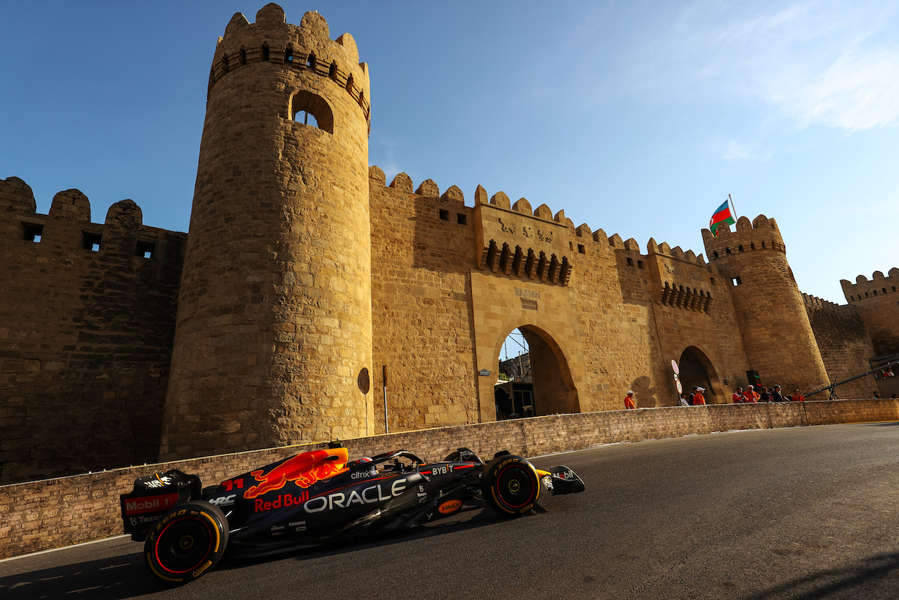 GP AZERBAIJAN, Sergio Perez (MEX), Red Bull Racing 
10.06.2022. Formula 1 World Championship, Rd 8, Azerbaijan Grand Prix, Baku Street Circuit, Azerbaijan, Practice Day.
- www.xpbimages.com, EMail: requests@xpbimages.com © Copyright: Charniaux / XPB Images