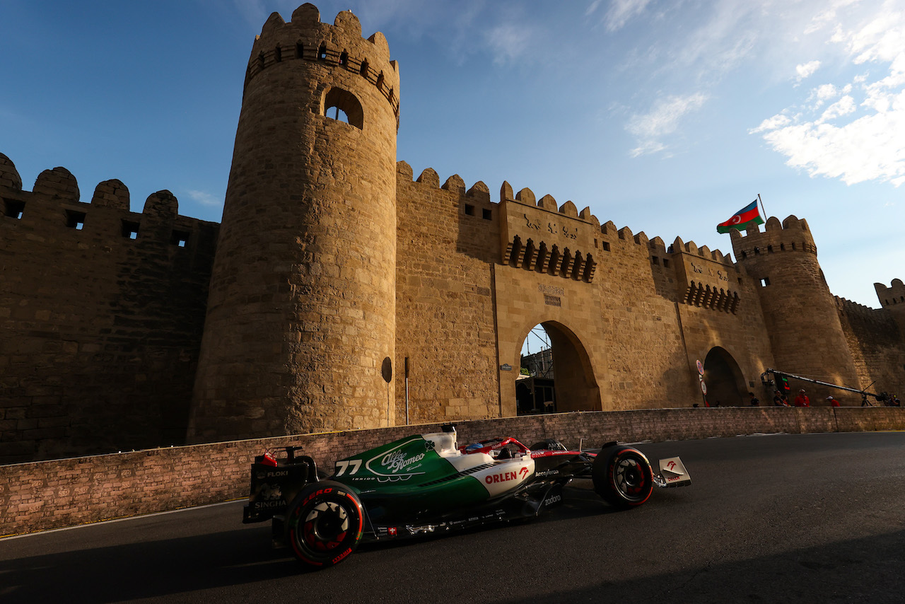GP AZERBAIJAN, Valtteri Bottas (FIN), Alfa Romeo Racing 
10.06.2022. Formula 1 World Championship, Rd 8, Azerbaijan Grand Prix, Baku Street Circuit, Azerbaijan, Practice Day.
- www.xpbimages.com, EMail: requests@xpbimages.com ¬© Copyright: Charniaux / XPB Images