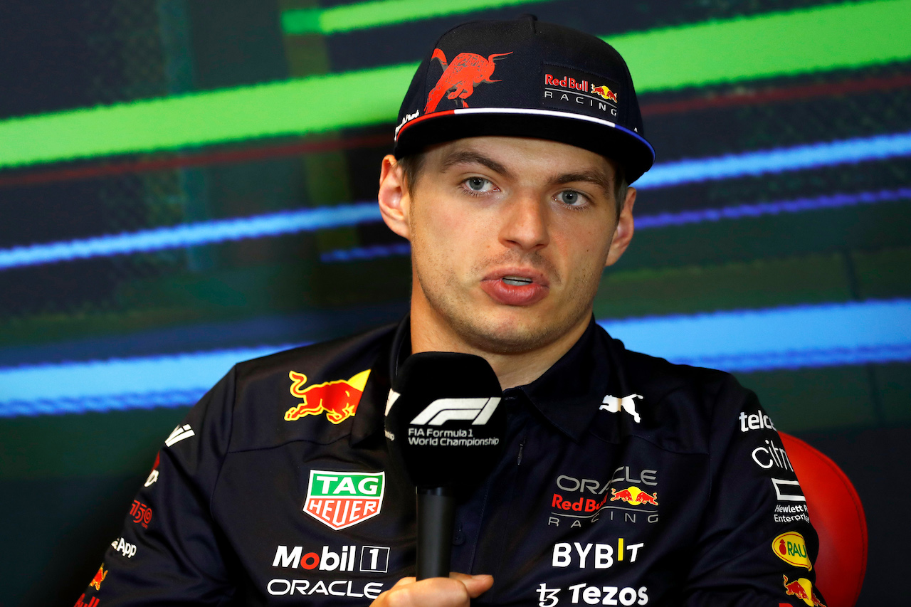 GP AZERBAIJAN, Max Verstappen (NLD) Red Bull Racing in the FIA Press Conference.
10.06.2022. Formula 1 World Championship, Rd 8, Azerbaijan Grand Prix, Baku Street Circuit, Azerbaijan, Practice Day.
- www.xpbimages.com, EMail: requests@xpbimages.com © Copyright: XPB Images
