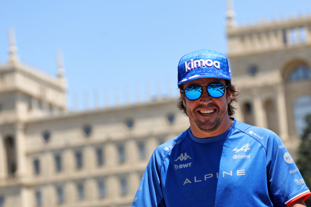 GP AZERBAIJAN, Fernando Alonso (ESP) Alpine F1 Team.
10.06.2022. Formula 1 World Championship, Rd 8, Azerbaijan Grand Prix, Baku Street Circuit, Azerbaijan, Practice Day.
- www.xpbimages.com, EMail: requests@xpbimages.com © Copyright: Bearne / XPB Images
