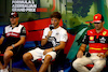 GP AZERBAIJAN, (L to R): Valtteri Bottas (FIN) Alfa Romeo F1 Team; Pierre Gasly (FRA) AlphaTauri; e Carlos Sainz Jr (ESP) Ferrari, in the FIA Press Conference.
10.06.2022. Formula 1 World Championship, Rd 8, Azerbaijan Grand Prix, Baku Street Circuit, Azerbaijan, Practice Day.
- www.xpbimages.com, EMail: requests@xpbimages.com © Copyright: XPB Images
