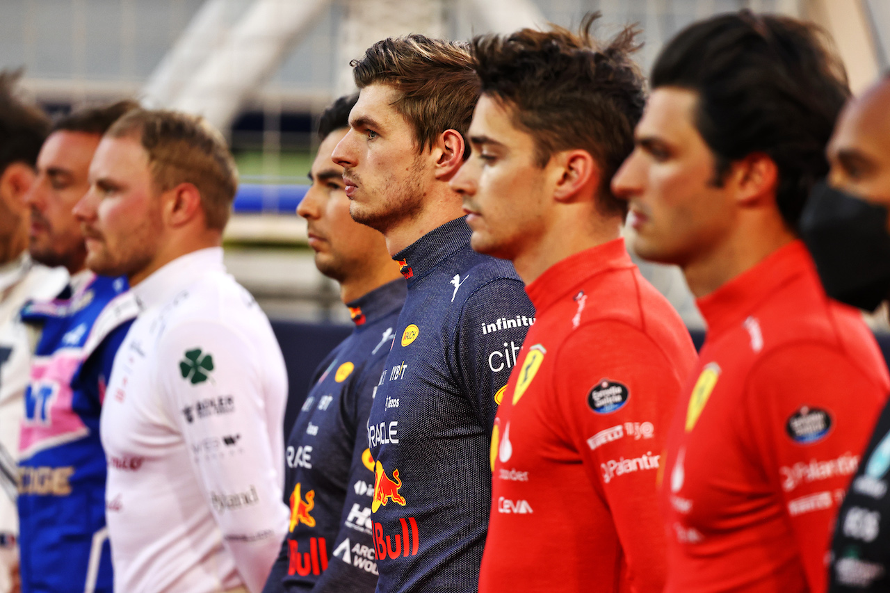 GP BAHRAIN, Max Verstappen (NLD) Red Bull Racing on the grid.
20.03.2022. Formula 1 World Championship, Rd 1, Bahrain Grand Prix, Sakhir, Bahrain, Gara Day.
- www.xpbimages.com, EMail: requests@xpbimages.com © Copyright: Batchelor / XPB Images