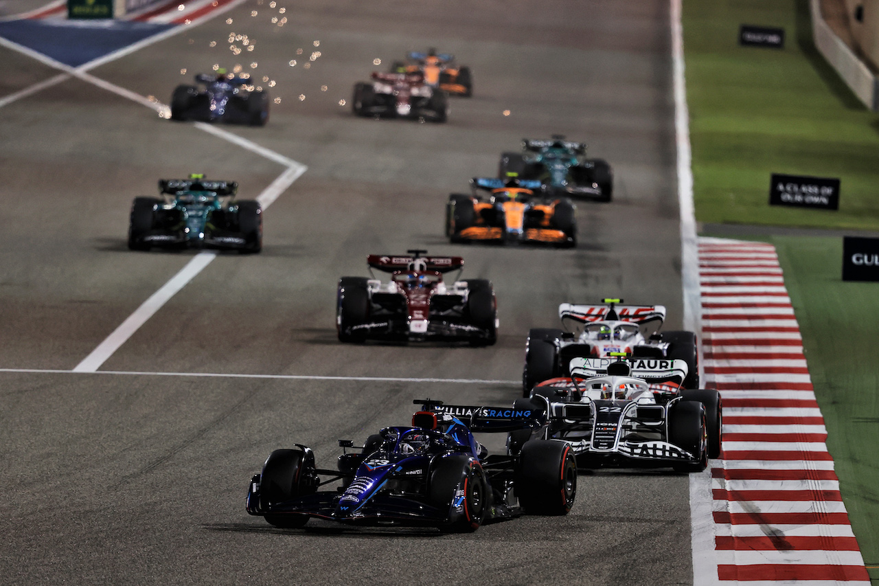 GP BAHRAIN, Alexander Albon (THA) Williams Racing FW44.
20.03.2022. Formula 1 World Championship, Rd 1, Bahrain Grand Prix, Sakhir, Bahrain, Gara Day.
- www.xpbimages.com, EMail: requests@xpbimages.com © Copyright: Moy / XPB Images