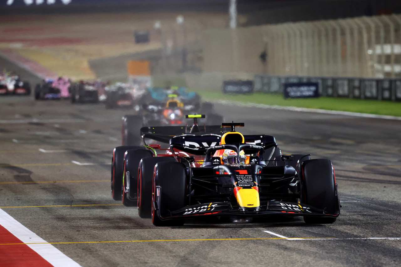 GP BAHRAIN, Max Verstappen (NLD) Red Bull Racing RB18.
20.03.2022. Formula 1 World Championship, Rd 1, Bahrain Grand Prix, Sakhir, Bahrain, Gara Day.
- www.xpbimages.com, EMail: requests@xpbimages.com ¬© Copyright: Batchelor / XPB Images