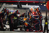 GP BAHRAIN, Max Verstappen (NLD), Red Bull Racing retires in the pits
20.03.2022. Formula 1 World Championship, Rd 1, Bahrain Grand Prix, Sakhir, Bahrain, Gara Day.
- www.xpbimages.com, EMail: requests@xpbimages.com © Copyright: Charniaux / XPB Images