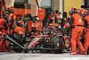 GP BAHRAIN, Carlos Sainz Jr (ESP), Ferrari 
20.03.2022. Formula 1 World Championship, Rd 1, Bahrain Grand Prix, Sakhir, Bahrain, Gara Day.
- www.xpbimages.com, EMail: requests@xpbimages.com ¬© Copyright: Charniaux / XPB Images