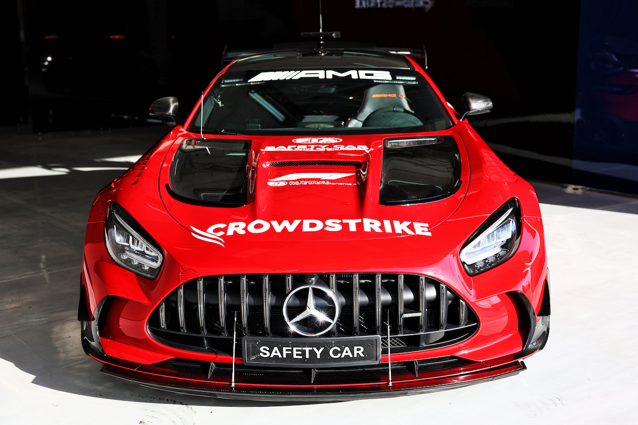 GP BAHRAIN, Mercedes FIA Safety Car.
17.03.2022. Formula 1 World Championship, Rd 1, Bahrain Grand Prix, Sakhir, Bahrain, Preparation Day.
- www.xpbimages.com, EMail: requests@xpbimages.com © Copyright: Batchelor / XPB Images