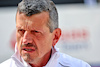 GP BAHRAIN, Guenther Steiner (ITA) Haas F1 Team Prinicipal.
17.03.2022. Formula 1 World Championship, Rd 1, Bahrain Grand Prix, Sakhir, Bahrain, Preparation Day.
- www.xpbimages.com, EMail: requests@xpbimages.com © Copyright: Batchelor / XPB Images