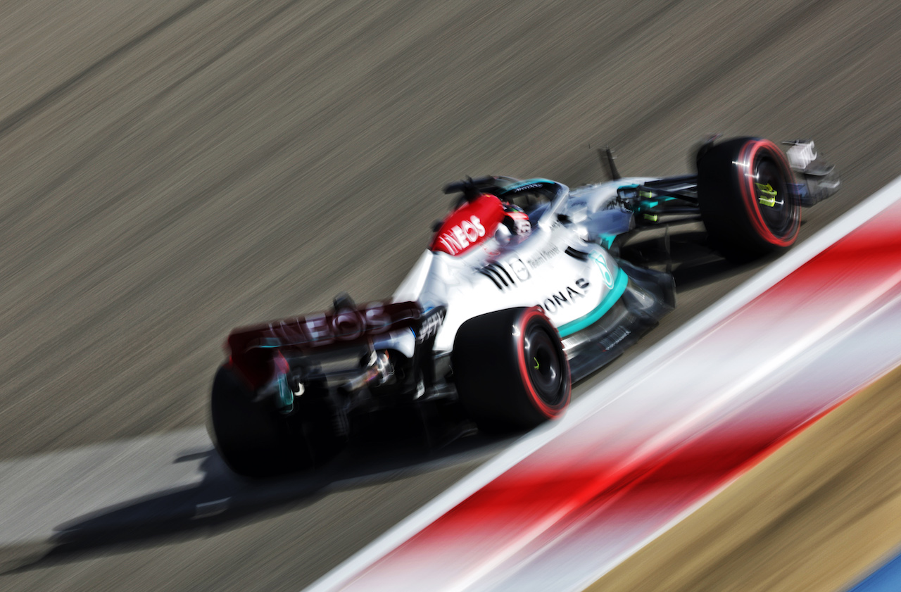 GP BAHRAIN, George Russell (GBR) Mercedes AMG F1 W13.
19.03.2022. Formula 1 World Championship, Rd 1, Bahrain Grand Prix, Sakhir, Bahrain, Qualifiche Day.
- www.xpbimages.com, EMail: requests@xpbimages.com © Copyright: Bearne / XPB Images