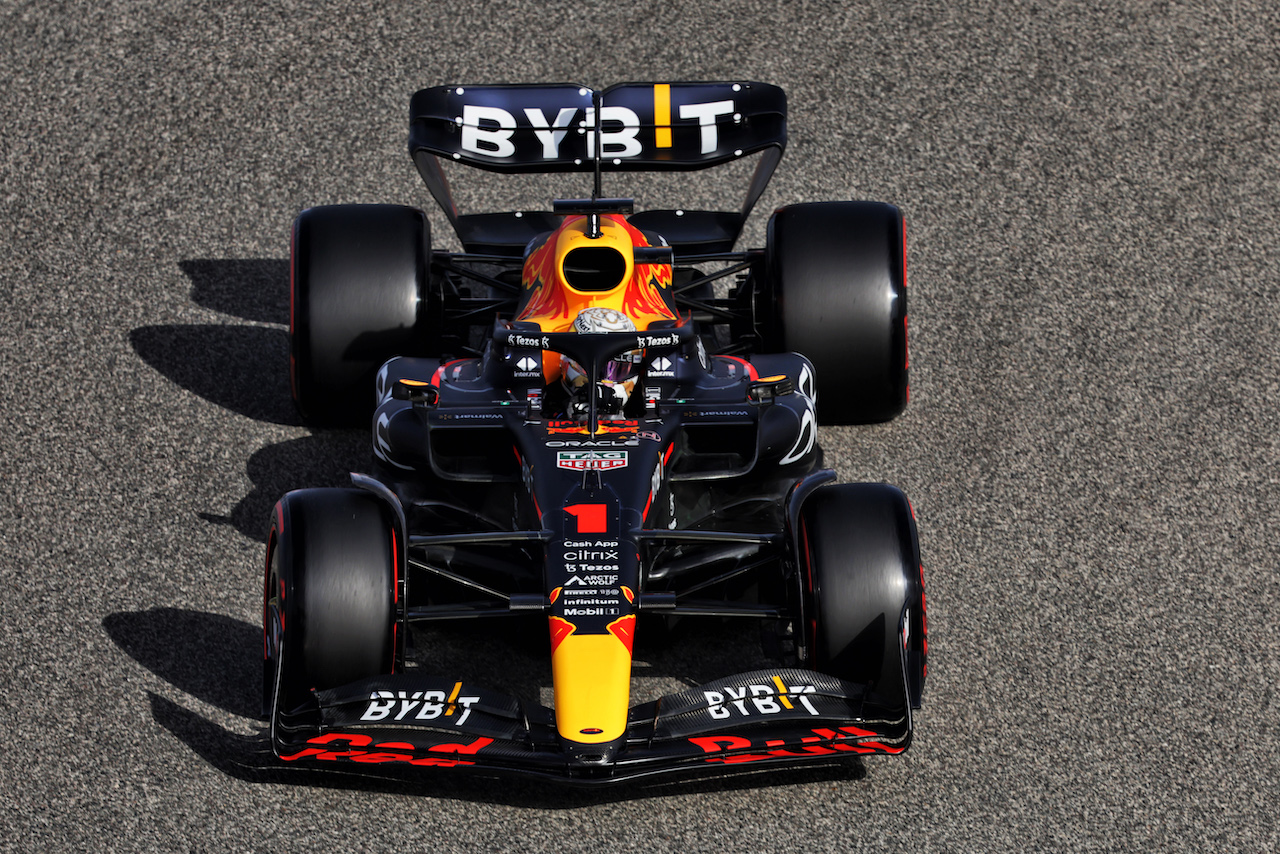 GP BAHRAIN, Max Verstappen (NLD) Red Bull Racing RB18.
19.03.2022. Formula 1 World Championship, Rd 1, Bahrain Grand Prix, Sakhir, Bahrain, Qualifiche Day.
- www.xpbimages.com, EMail: requests@xpbimages.com © Copyright: Bearne / XPB Images