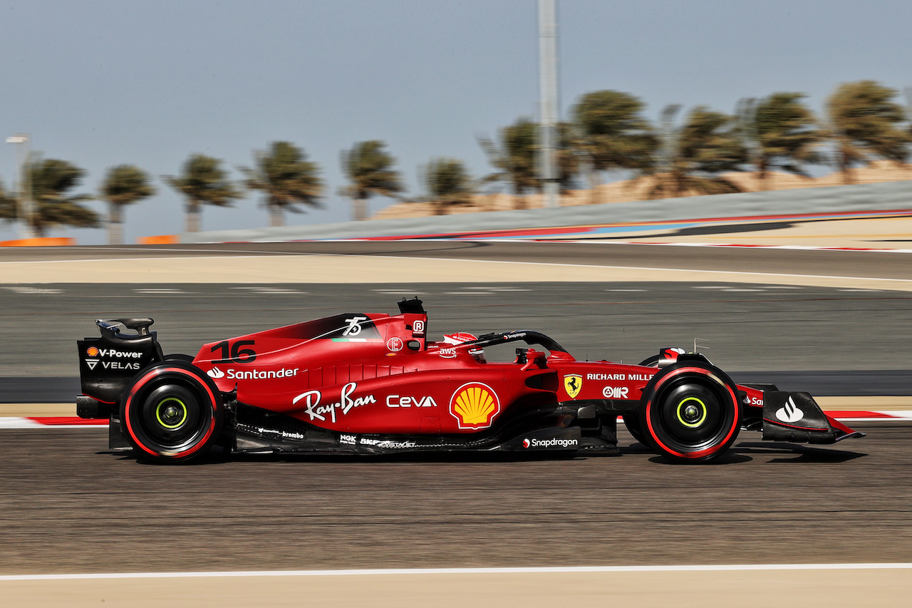 GP BAHRAIN, Charles Leclerc (MON) Ferrari F1-75.
19.03.2022. Formula 1 World Championship, Rd 1, Bahrain Grand Prix, Sakhir, Bahrain, Qualifiche Day.
- www.xpbimages.com, EMail: requests@xpbimages.com © Copyright: Moy / XPB Images