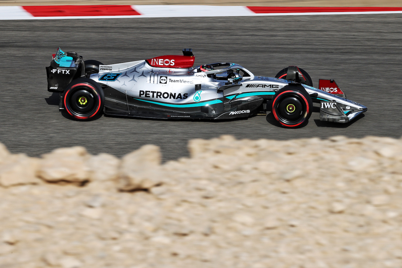 GP BAHRAIN, George Russell (GBR) Mercedes AMG F1 W13.
19.03.2022. Formula 1 World Championship, Rd 1, Bahrain Grand Prix, Sakhir, Bahrain, Qualifiche Day.
- www.xpbimages.com, EMail: requests@xpbimages.com © Copyright: Moy / XPB Images