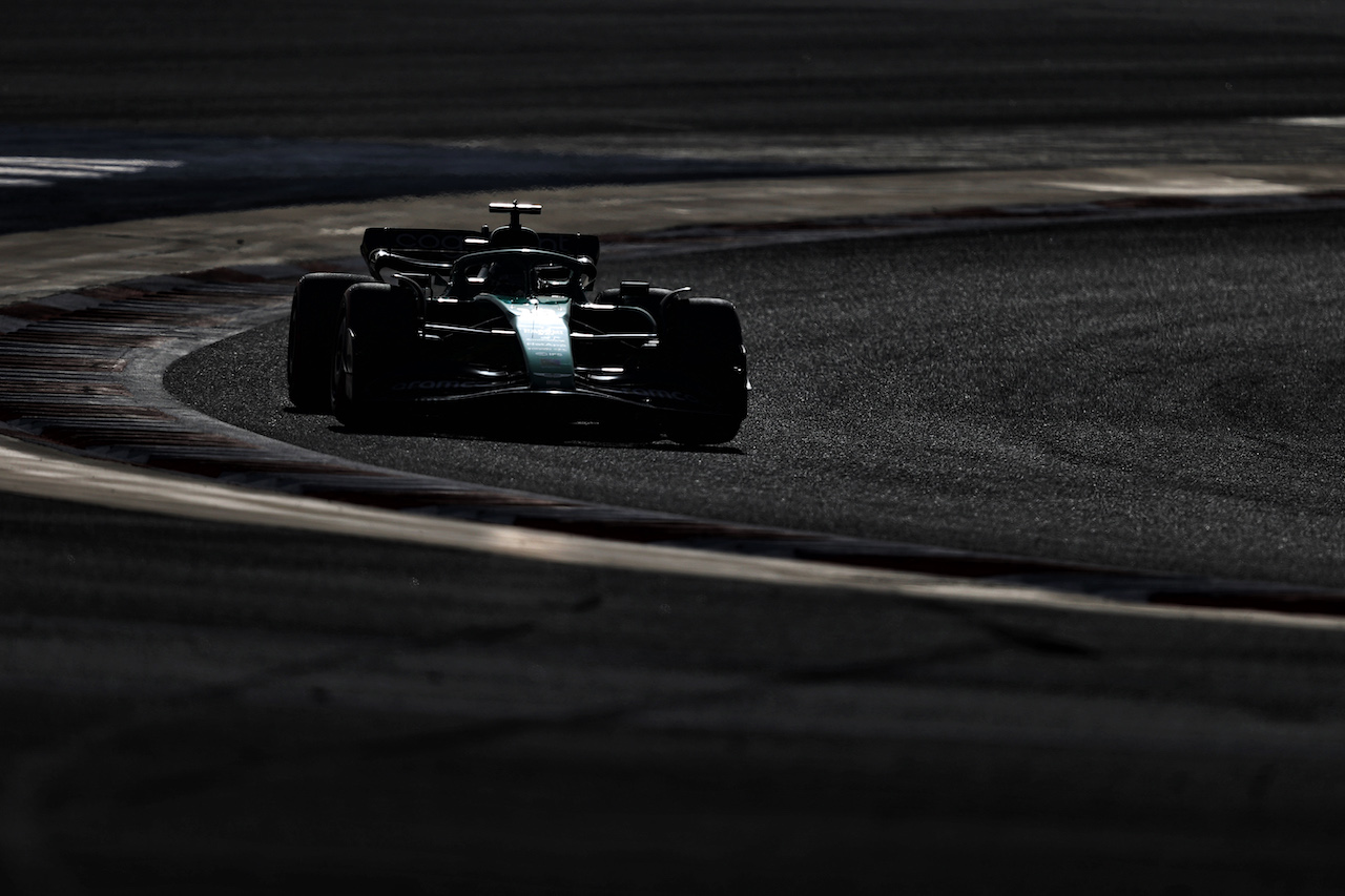 GP BAHRAIN, Lance Stroll (CDN) Aston Martin F1 Team AMR22.
19.03.2022. Formula 1 World Championship, Rd 1, Bahrain Grand Prix, Sakhir, Bahrain, Qualifiche Day.
- www.xpbimages.com, EMail: requests@xpbimages.com © Copyright: Moy / XPB Images