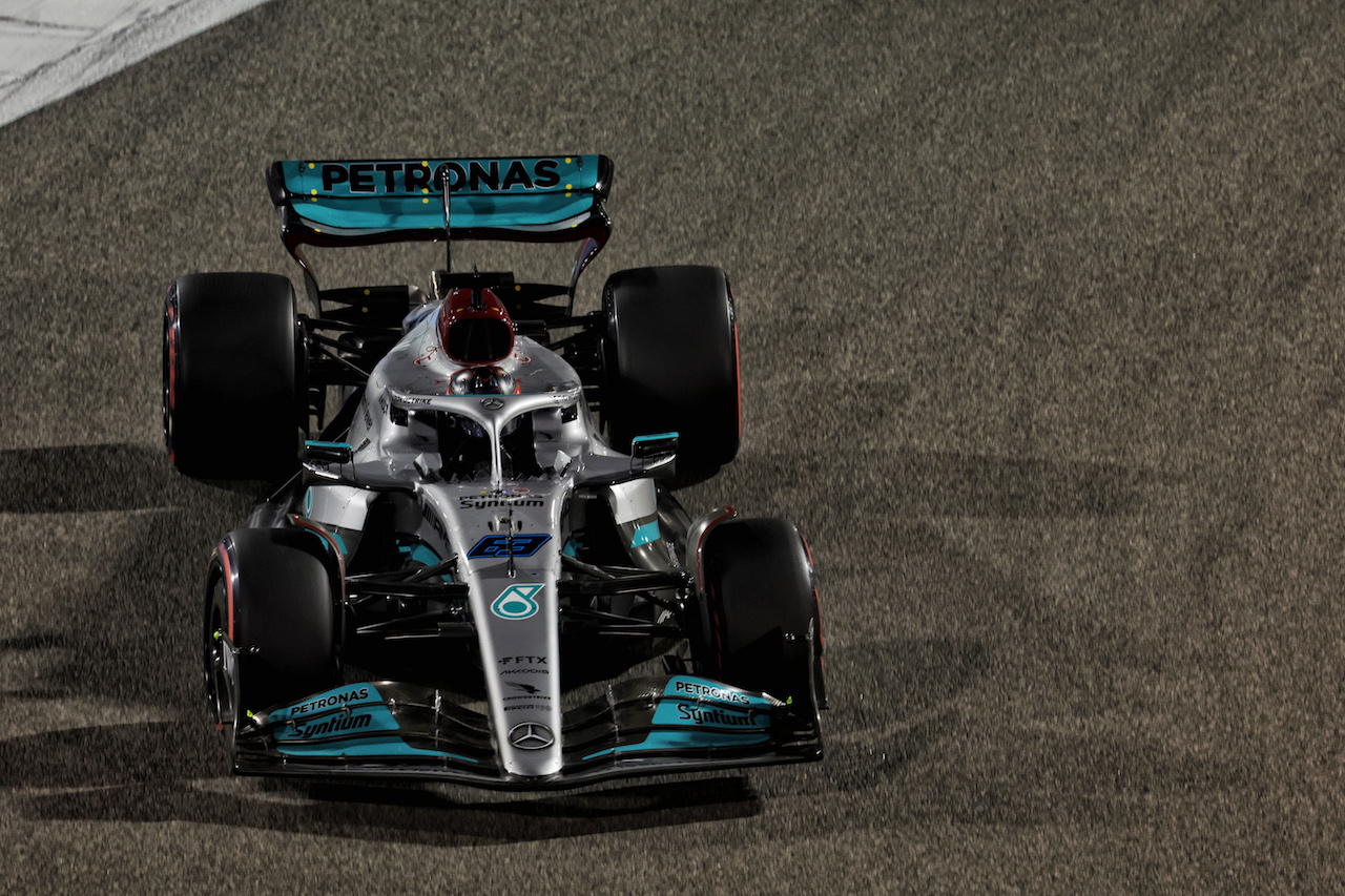GP BAHRAIN, George Russell (GBR) Mercedes AMG F1 W13.
19.03.2022. Formula 1 World Championship, Rd 1, Bahrain Grand Prix, Sakhir, Bahrain, Qualifiche Day.
- www.xpbimages.com, EMail: requests@xpbimages.com © Copyright: Bearne / XPB Images