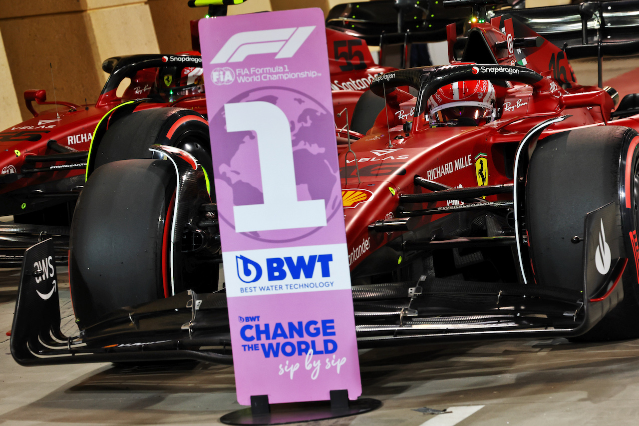 GP BAHRAIN, Pole sitter Charles Leclerc (MON) Ferrari F1-75 in qualifying parc ferme.
19.03.2022. Formula 1 World Championship, Rd 1, Bahrain Grand Prix, Sakhir, Bahrain, Qualifiche Day.
- www.xpbimages.com, EMail: requests@xpbimages.com © Copyright: Batchelor / XPB Images