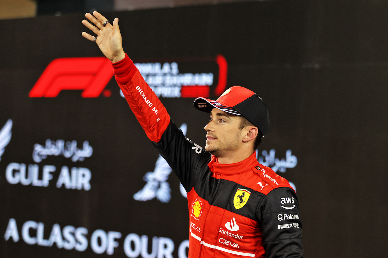 GP BAHRAIN, Charles Leclerc (MON) Ferrari celebrates his pole position in qualifying parc ferme.
19.03.2022. Formula 1 World Championship, Rd 1, Bahrain Grand Prix, Sakhir, Bahrain, Qualifiche Day.
- www.xpbimages.com, EMail: requests@xpbimages.com © Copyright: Moy / XPB Images