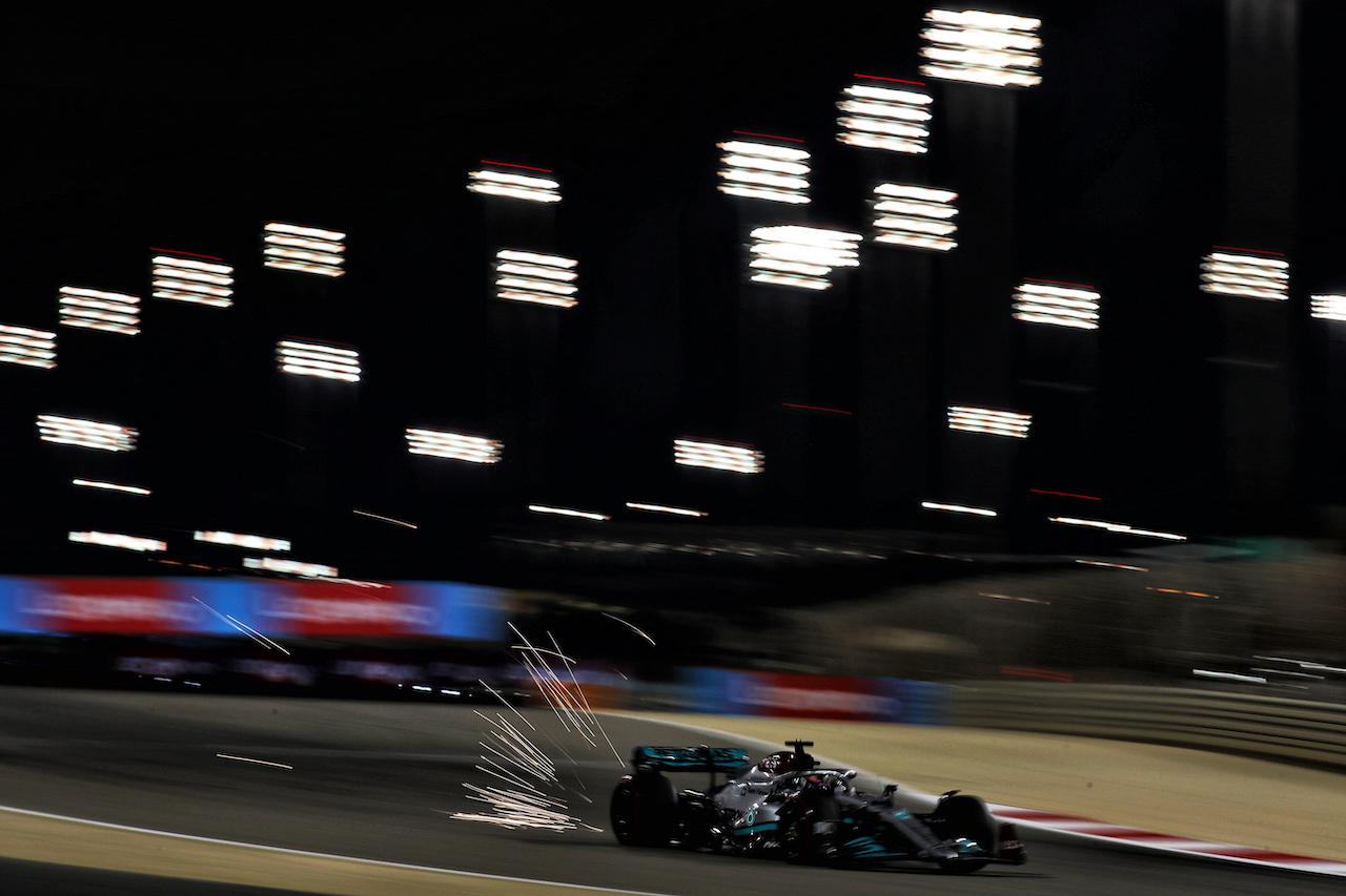 GP BAHRAIN, George Russell (GBR) Mercedes AMG F1 W13.
19.03.2022. Formula 1 World Championship, Rd 1, Bahrain Grand Prix, Sakhir, Bahrain, Qualifiche Day.
 - www.xpbimages.com, EMail: requests@xpbimages.com © Copyright: Coates / XPB Images