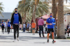 GP BAHRAIN, (L to R): Esteban Ocon (FRA) Alpine F1 Team with team mate Fernando Alonso (ESP) Alpine F1 Team.
19.03.2022. Formula 1 World Championship, Rd 1, Bahrain Grand Prix, Sakhir, Bahrain, Qualifiche Day.
- www.xpbimages.com, EMail: requests@xpbimages.com © Copyright: Moy / XPB Images