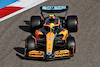 GP BAHRAIN, Lando Norris (GBR) McLaren MCL36.
19.03.2022. Formula 1 World Championship, Rd 1, Bahrain Grand Prix, Sakhir, Bahrain, Qualifiche Day.
- www.xpbimages.com, EMail: requests@xpbimages.com © Copyright: Bearne / XPB Images