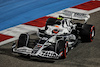 GP BAHRAIN, Yuki Tsunoda (JPN) AlphaTauri AT03.
19.03.2022. Formula 1 World Championship, Rd 1, Bahrain Grand Prix, Sakhir, Bahrain, Qualifiche Day.
 - www.xpbimages.com, EMail: requests@xpbimages.com © Copyright: Coates / XPB Images
