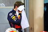 GP BAHRAIN, Max Verstappen (NLD) Red Bull Racing in qualifying parc ferme.
19.03.2022. Formula 1 World Championship, Rd 1, Bahrain Grand Prix, Sakhir, Bahrain, Qualifiche Day.
- www.xpbimages.com, EMail: requests@xpbimages.com © Copyright: Batchelor / XPB Images