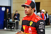 GP BAHRAIN, Carlos Sainz Jr (ESP) Ferrari in qualifying parc ferme.
19.03.2022. Formula 1 World Championship, Rd 1, Bahrain Grand Prix, Sakhir, Bahrain, Qualifiche Day.
- www.xpbimages.com, EMail: requests@xpbimages.com © Copyright: Batchelor / XPB Images