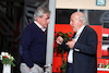 GP BAHRAIN, (L to R): Carlos Sainz (ESP) with David Richards (GBR) CEO Prodrive.
19.03.2022. Formula 1 World Championship, Rd 1, Bahrain Grand Prix, Sakhir, Bahrain, Qualifiche Day.
- www.xpbimages.com, EMail: requests@xpbimages.com © Copyright: Moy / XPB Images