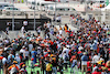 GP BAHRAIN, Circuit Atmosfera - fans in the Fanzone.
19.03.2022. Formula 1 World Championship, Rd 1, Bahrain Grand Prix, Sakhir, Bahrain, Qualifiche Day.
 - www.xpbimages.com, EMail: requests@xpbimages.com © Copyright: Coates / XPB Images
