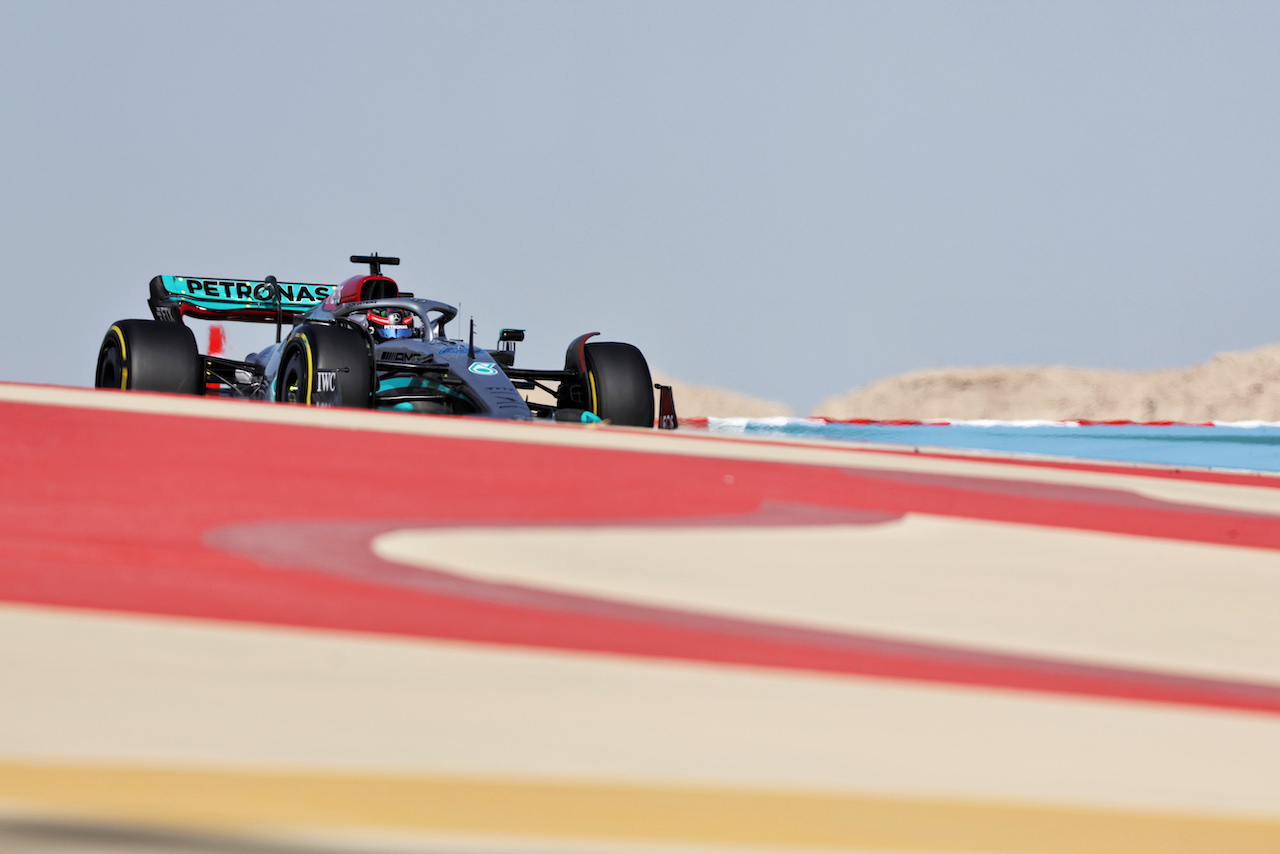 GP BAHRAIN, George Russell (GBR) Mercedes AMG F1 W13.
18.03.2022. Formula 1 World Championship, Rd 1, Bahrain Grand Prix, Sakhir, Bahrain, Practice Day
- www.xpbimages.com, EMail: requests@xpbimages.com © Copyright: Bearne / XPB Images