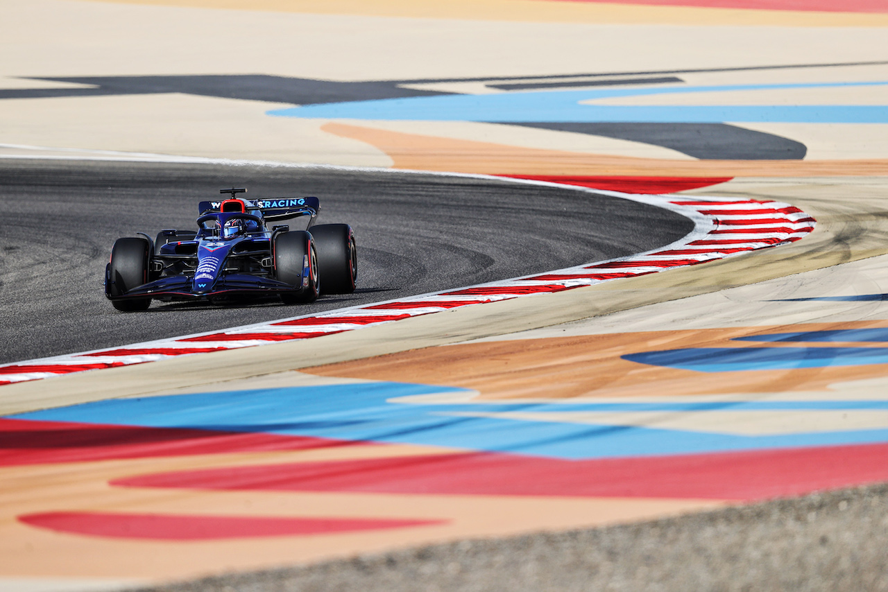 GP BAHRAIN, Alexander Albon (THA) Williams Racing FW44.
18.03.2022. Formula 1 World Championship, Rd 1, Bahrain Grand Prix, Sakhir, Bahrain, Practice Day
- www.xpbimages.com, EMail: requests@xpbimages.com © Copyright: Moy / XPB Images