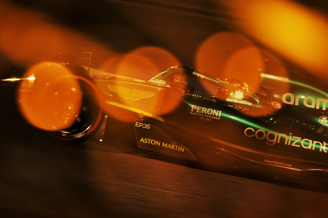 GP BAHRAIN, Lance Stroll (CDN) Aston Martin F1 Team AMR22.
18.03.2022. Formula 1 World Championship, Rd 1, Bahrain Grand Prix, Sakhir, Bahrain, Practice Day
- www.xpbimages.com, EMail: requests@xpbimages.com © Copyright: Bearne / XPB Images