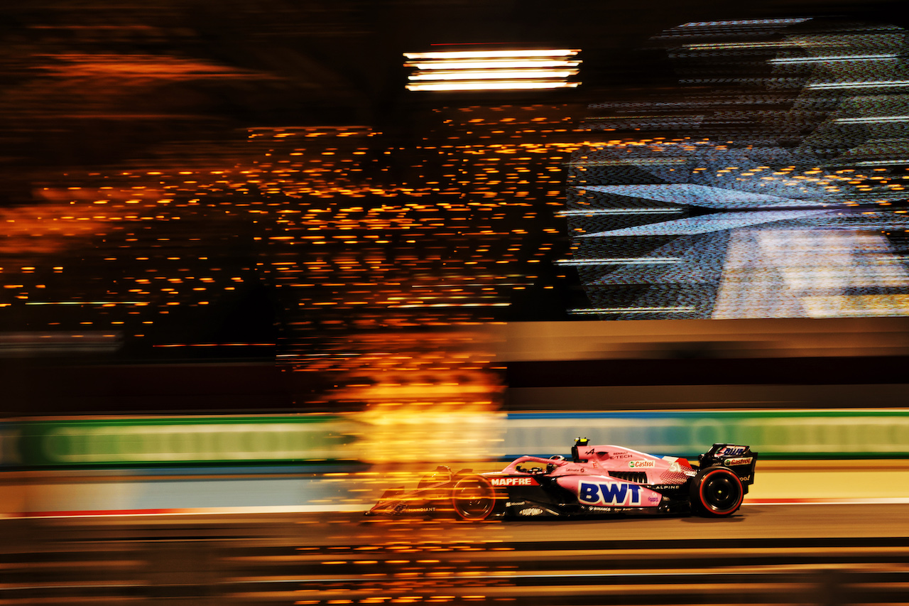 GP BAHRAIN, Esteban Ocon (FRA) Alpine F1 Team A522.
18.03.2022. Formula 1 World Championship, Rd 1, Bahrain Grand Prix, Sakhir, Bahrain, Practice Day
- www.xpbimages.com, EMail: requests@xpbimages.com © Copyright: Bearne / XPB Images