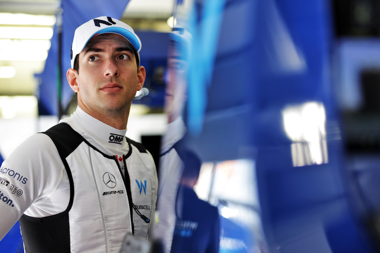 GP BAHRAIN, Nicholas Latifi (CDN) Williams Racing.
18.03.2022. Formula 1 World Championship, Rd 1, Bahrain Grand Prix, Sakhir, Bahrain, Practice Day
- www.xpbimages.com, EMail: requests@xpbimages.com © Copyright: Bearne / XPB Images