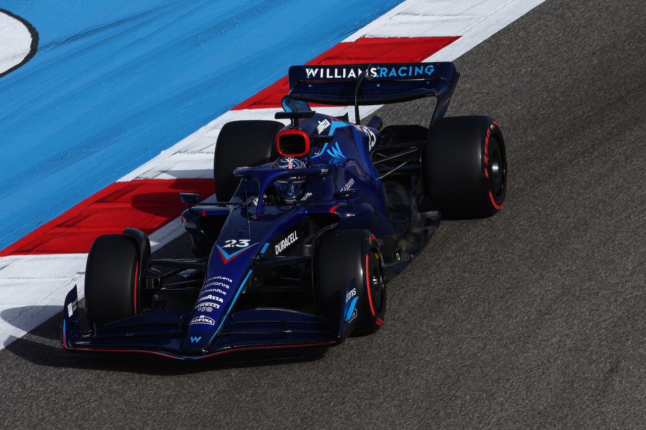 GP BAHRAIN, Alexander Albon (THA) Williams Racing FW44.
18.03.2022. Formula 1 World Championship, Rd 1, Bahrain Grand Prix, Sakhir, Bahrain, Practice Day
- www.xpbimages.com, EMail: requests@xpbimages.com © Copyright: Batchelor / XPB Images