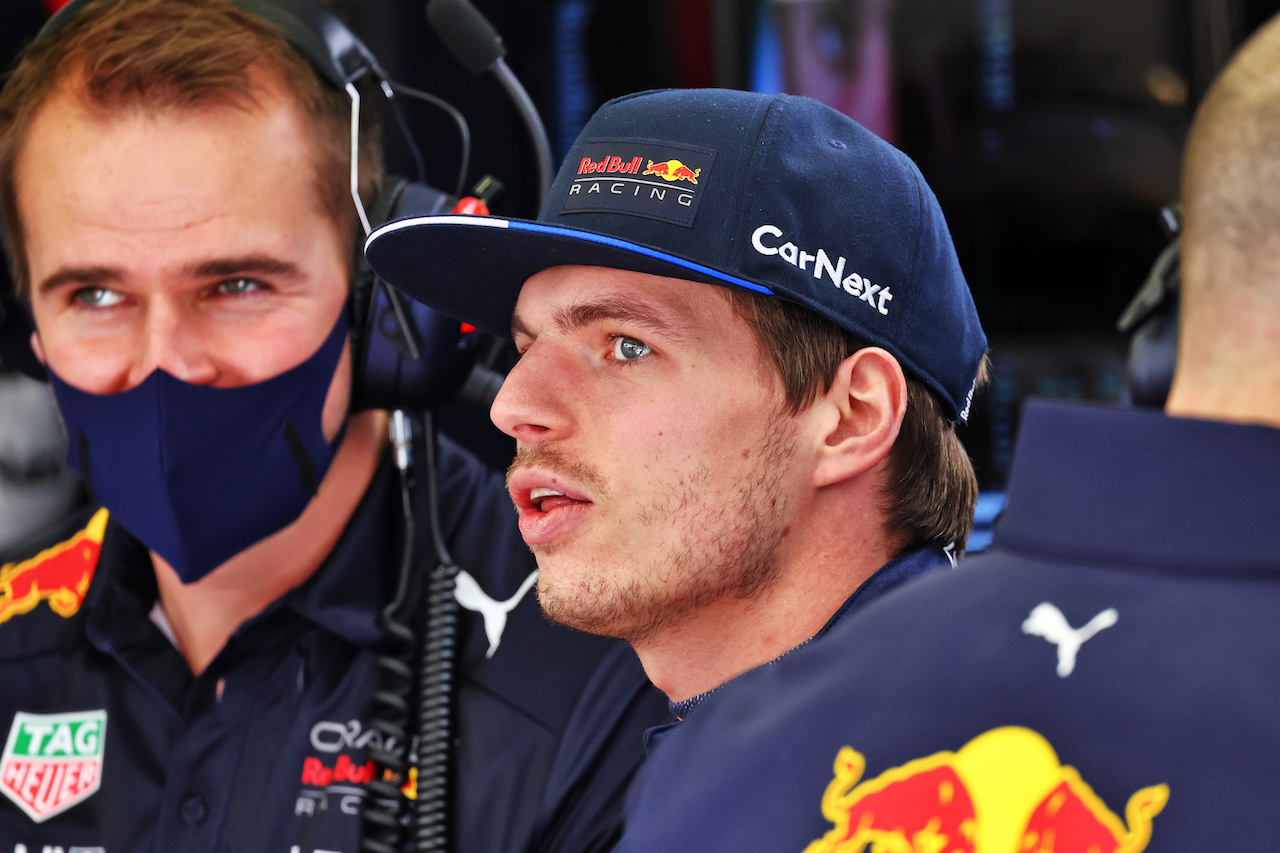 GP BAHRAIN, Max Verstappen (NLD) Red Bull Racing.
18.03.2022. Formula 1 World Championship, Rd 1, Bahrain Grand Prix, Sakhir, Bahrain, Practice Day
- www.xpbimages.com, EMail: requests@xpbimages.com © Copyright: Batchelor / XPB Images