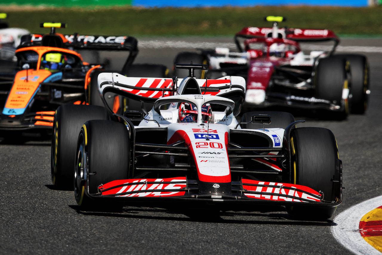 GP BELGIO, Kevin Magnussen (DEN) Haas VF-22.
28.08.2022. Formula 1 World Championship, Rd 14, Belgian Grand Prix, Spa Francorchamps, Belgium, Gara Day.
 - www.xpbimages.com, EMail: requests@xpbimages.com © Copyright: Coates / XPB Images