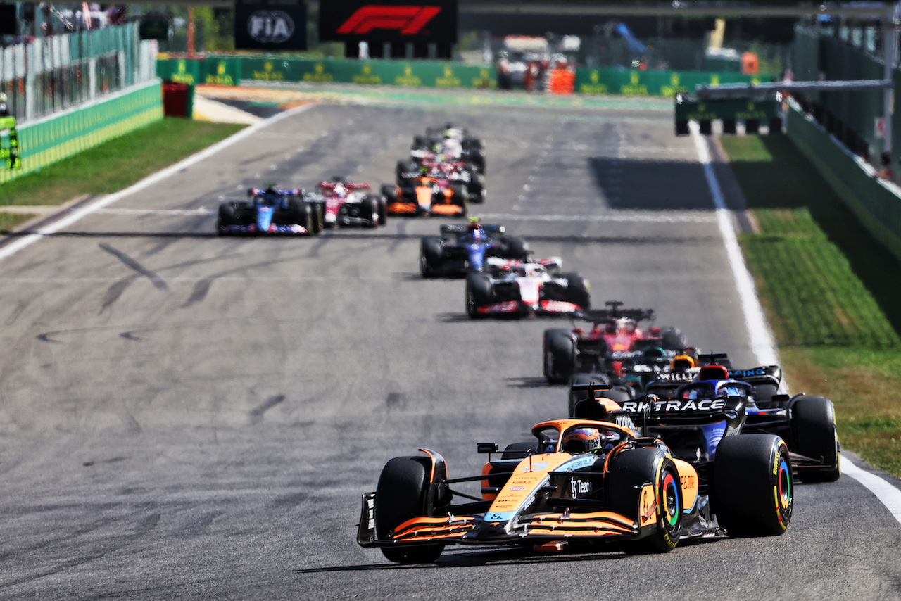 GP BELGIO, Daniel Ricciardo (AUS) McLaren MCL36.
28.08.2022. Formula 1 World Championship, Rd 14, Belgian Grand Prix, Spa Francorchamps, Belgium, Gara Day.
- www.xpbimages.com, EMail: requests@xpbimages.com © Copyright: Bearne / XPB Images