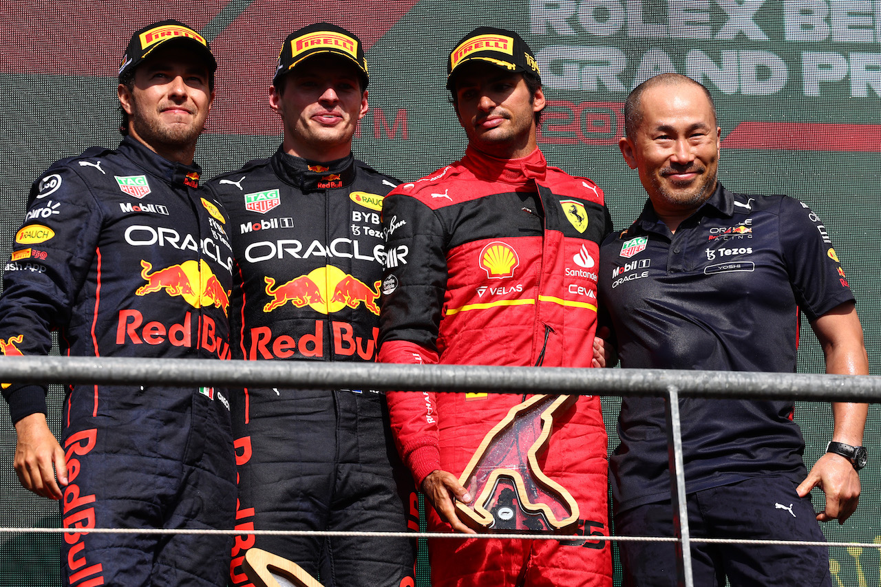 GP BELGIO, 1st place Max Verstappen (NLD) Red Bull Racing RB18, 2nd place Sergio Perez (MEX) Red Bull Racing RB18 e 3rd place Carlos Sainz Jr (ESP) Ferrari F1-75.
28.08.2022. Formula 1 World Championship, Rd 14, Belgian Grand Prix, Spa Francorchamps, Belgium, Gara Day.
- www.xpbimages.com, EMail: requests@xpbimages.com © Copyright: Batchelor / XPB Images